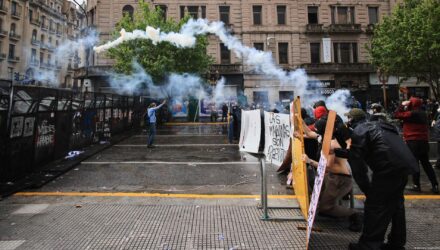 Marcha universitaria culminó en disturbios en Buenos Aires 3 Marcha