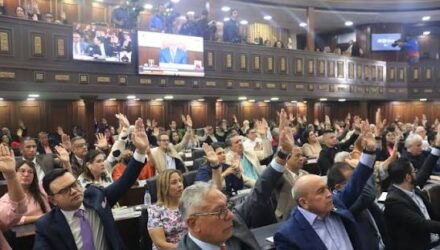 Asamblea aprobó 13 artículos de la Ley del Sistema y Servicio Eléctrico 2 Ley