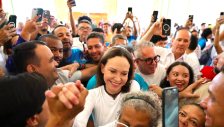María Machado anunció por X que entró en Venezuela y se presentó en el Santuario a la Divina Pastora (Hay video) 3 María Machado