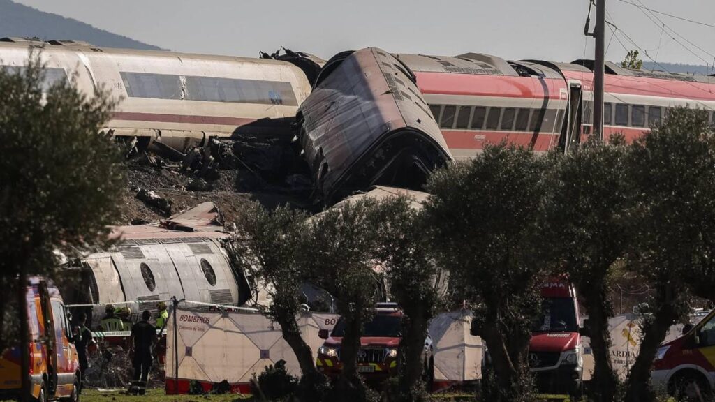 68 fallecidos dejó accidente de trenes en España 2 Espana choque de trenes