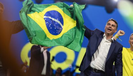 Veamos quién es Flávio Bolsonaro, el que podría ser el próximo presidente de Brasil 2 Bolsonaro