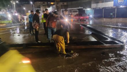 Organismos de prevención atendieron afectaciones tras fuerte aguacero con vientos huracanados de este #03oct 2 aguacero