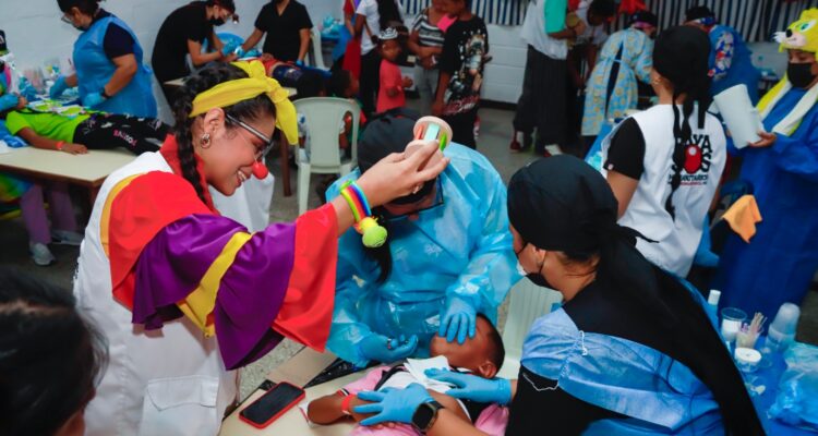 «Cuidando Sonrisas 2026» llevó salud y alegría a cientos de niños en Maracaibo 1 Cuidando sonrisas