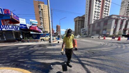 Alcaldía de Maracaibo recuperó vialidad en las calles 64 y 65 de Olegario Villalobos 2 Alcaldía