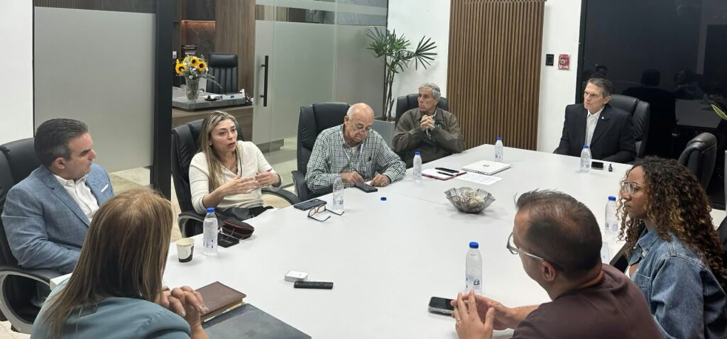 Marilene Huerta: Sedemat inicia proceso de reforma de las ordenanzas y permisologías 2 WhatsApp Image 2026 10 21 at 11.12.57 AM