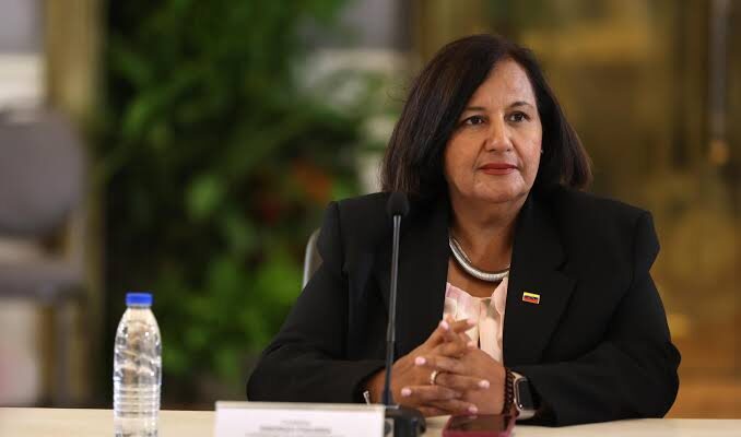 ¡Como era de preverse la cosa es pa' largo! Dinorah Figuera espera elecciones a finales del 2027 o para el 2028 1 Figuera