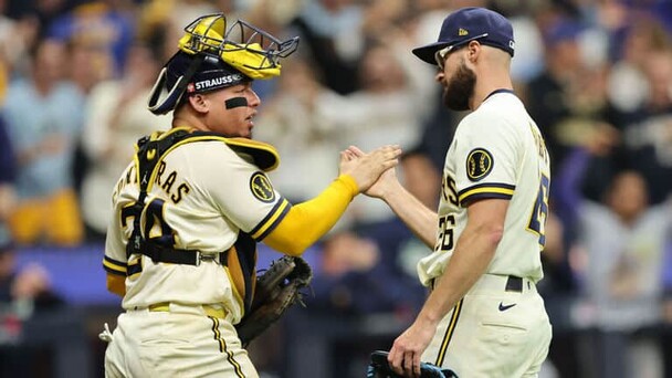 Cerveceros castigó a los Rays y quedó a un paso de la Serie Mundial 2 mlb milwaukee remonta ante rays y esta a dos triunfos campeonato f1992be4 focus min0.2 0.36 608 342